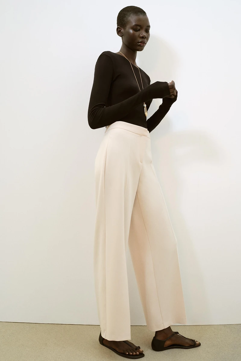 HIGH-WAISTED STRAIGHT LEG PANTS