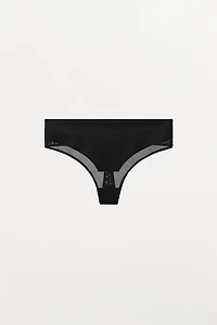 TANGA TAILLE LARGE AVEC POLYAMIDE
