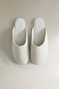 PLEATED MULES
