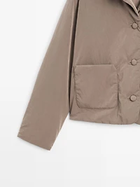 Short water-repellent puffer jacket