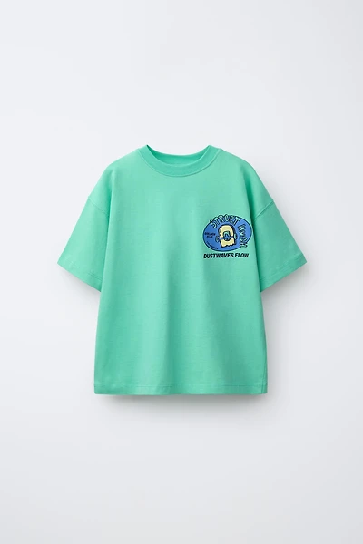 T-SHIRT À IMPRIMÉ EN RELIEF