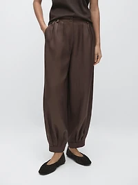 Barrel fit trousers
