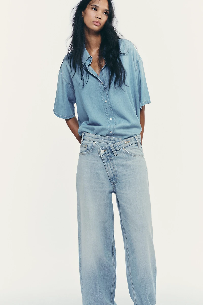 CHEMISE COURTE EN JEAN TRF