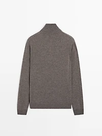 Mock neck knit sweater with zip