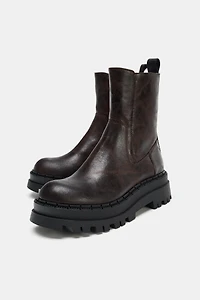 BOTTINES À PLATEFORME EFFET USÉ