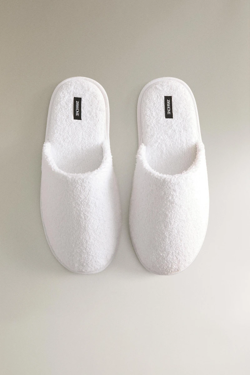 TERRY BATHROOM SLIPPERS