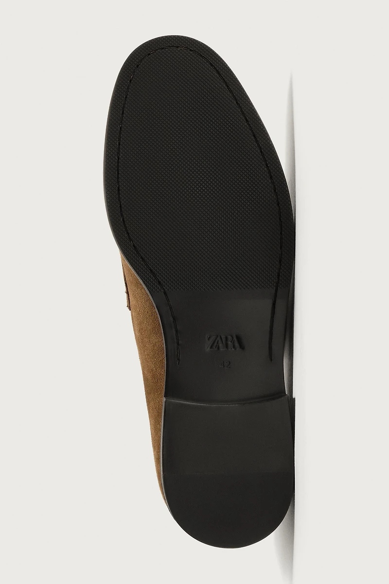 MOCASSINS EN CUIR À MASQUE