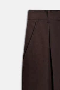 STRAIGHT FIT PLEATED PANTS