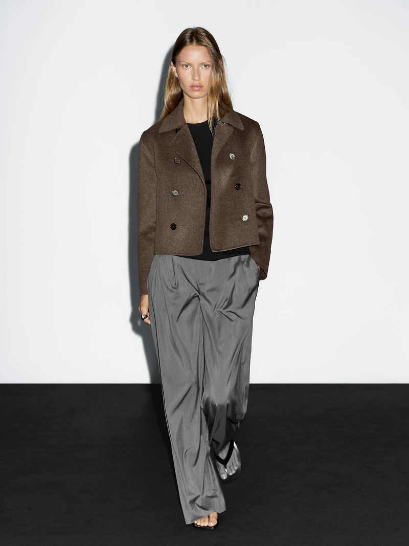 Short double-breasted wool blend coat