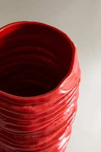 WAVY CERAMIC VASE X COLLAGERIE