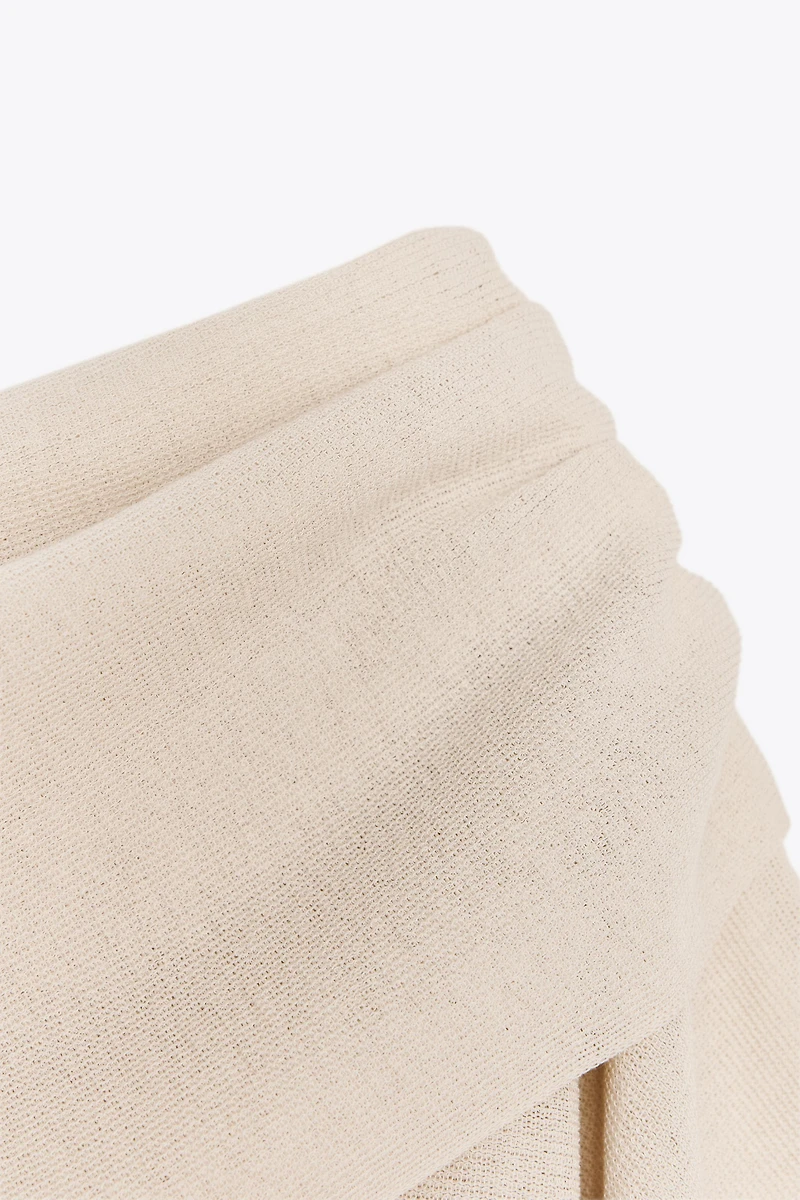 SHORT SLEEVE PLAIN KNIT SWEATER