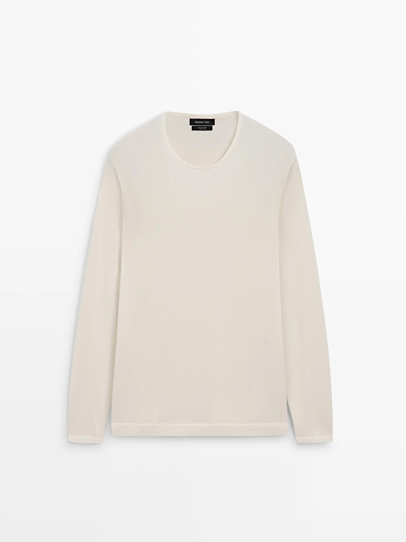 Knit 100% cotton crew neck sweater