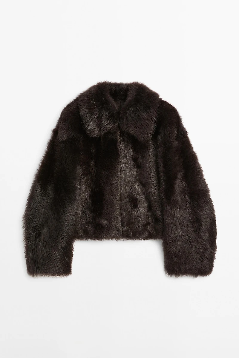 Short leather jacket with fur
