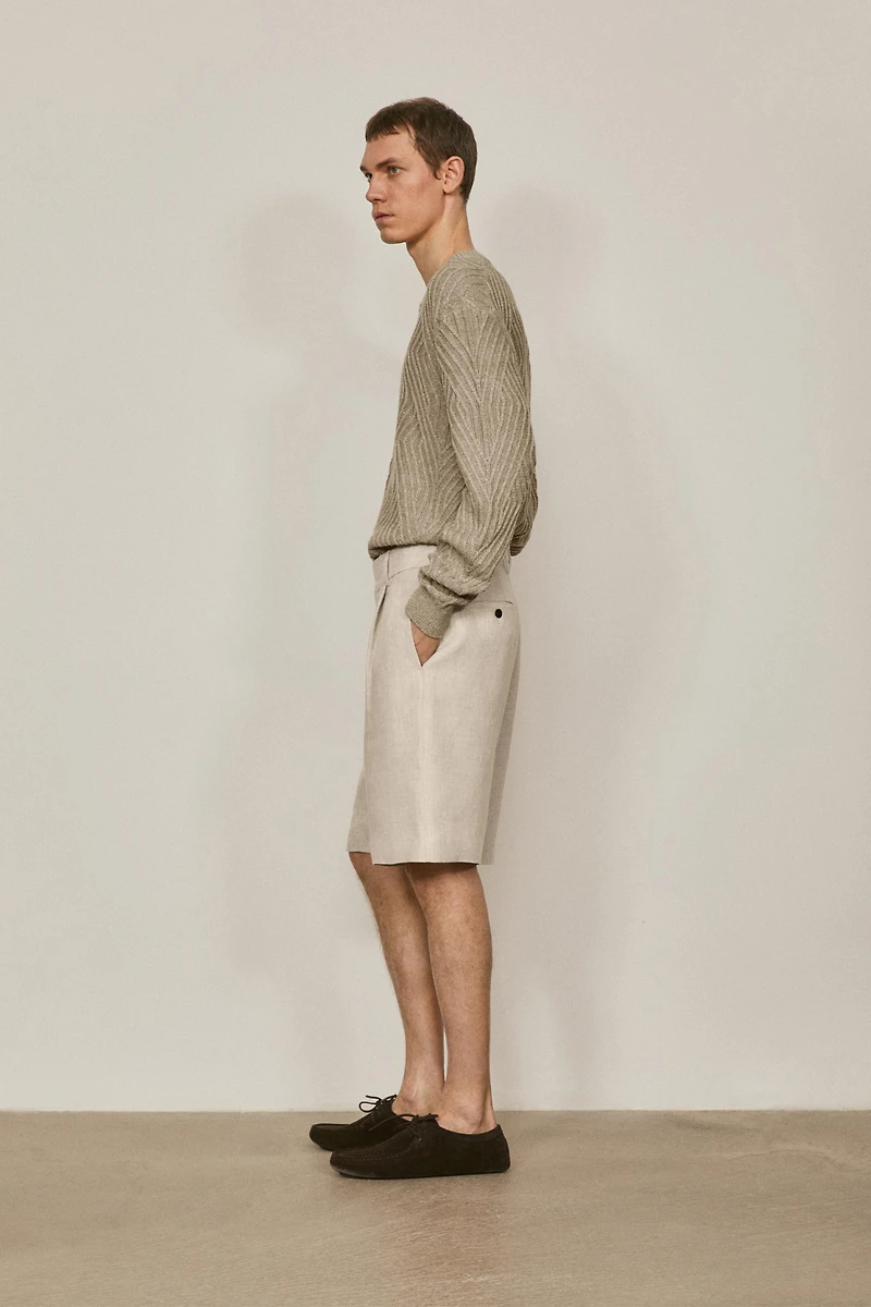 Linen Bermuda shorts with darts - LIMITED EDITION