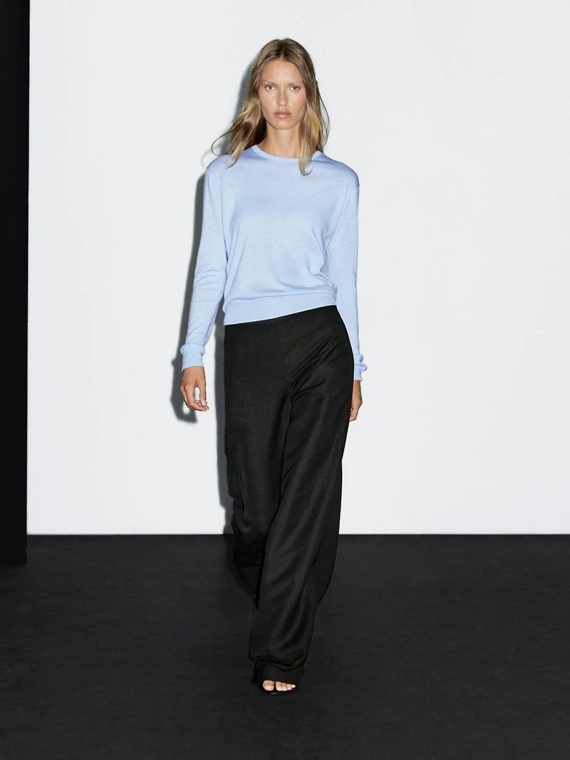 Pull laine en maille à col rond