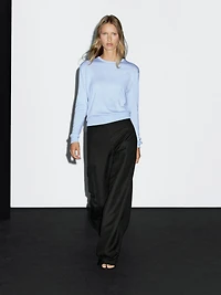 Pull laine en maille à col rond