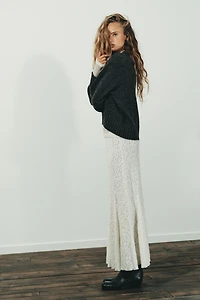 SOFT-TOUCH LACE SKIRT