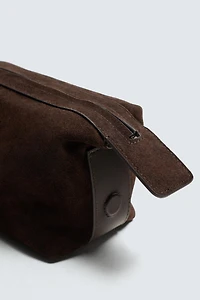 LEATHER TOILETRY BAG