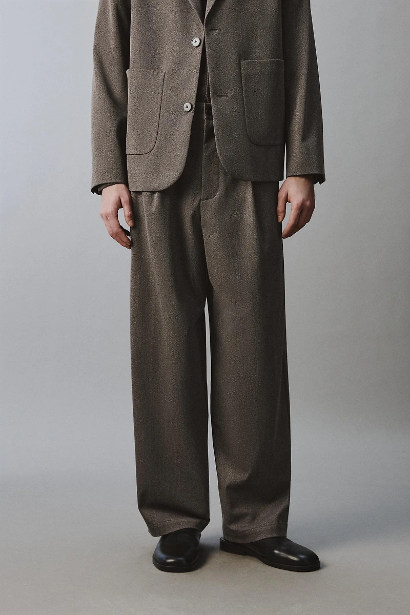 RELAXED FIT TEXTURED SUIT WIDE-LEG PANTS