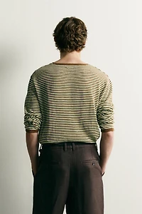 LIGHTWEIGHT STRIPED JACQUARD JUMPER