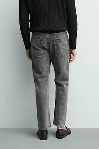 LIGHTWEIGHT REGULAR FIT JEANS