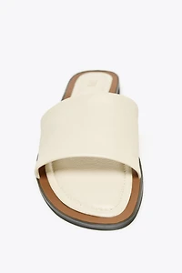 SOFT LEATHER UPPER