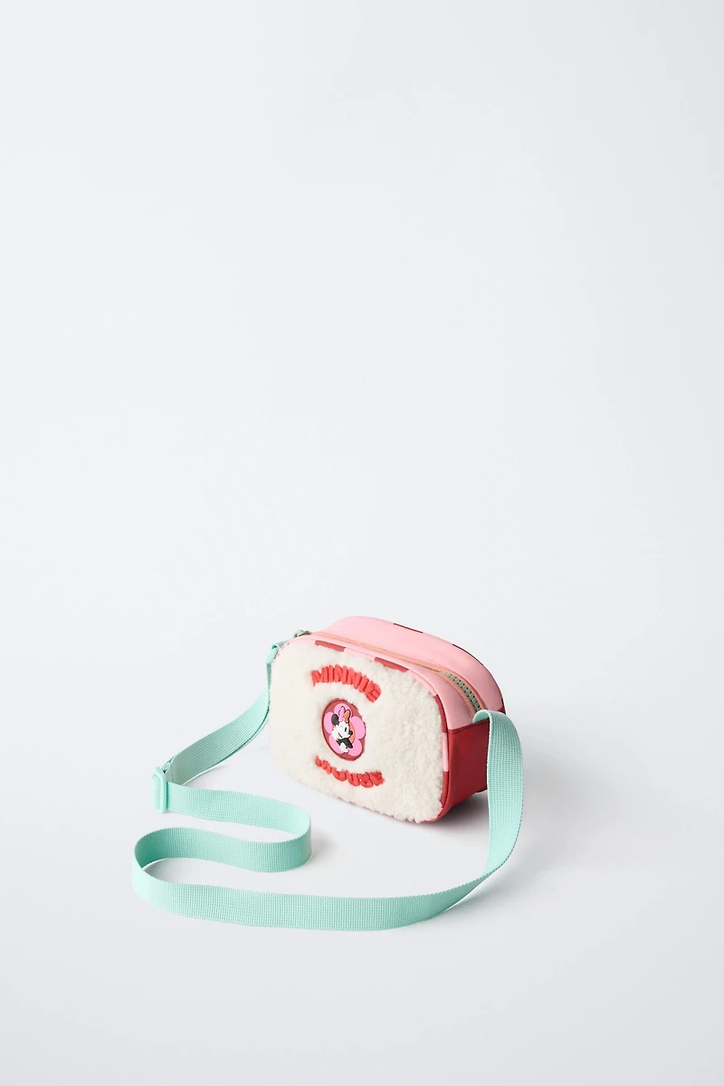 MINNIE MOUSE © DISNEY FAUX SHEARLING CROSSBODY BAG