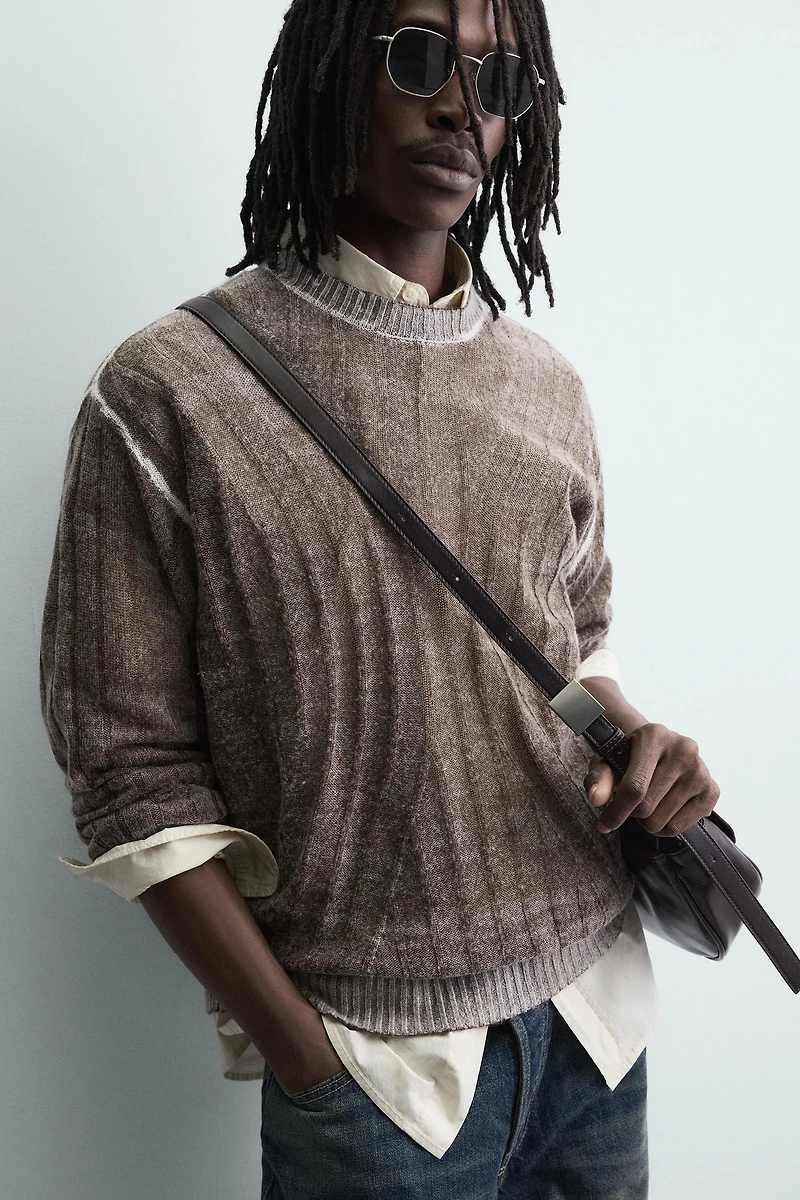 ABSTRACT JACQUARD JUMPER