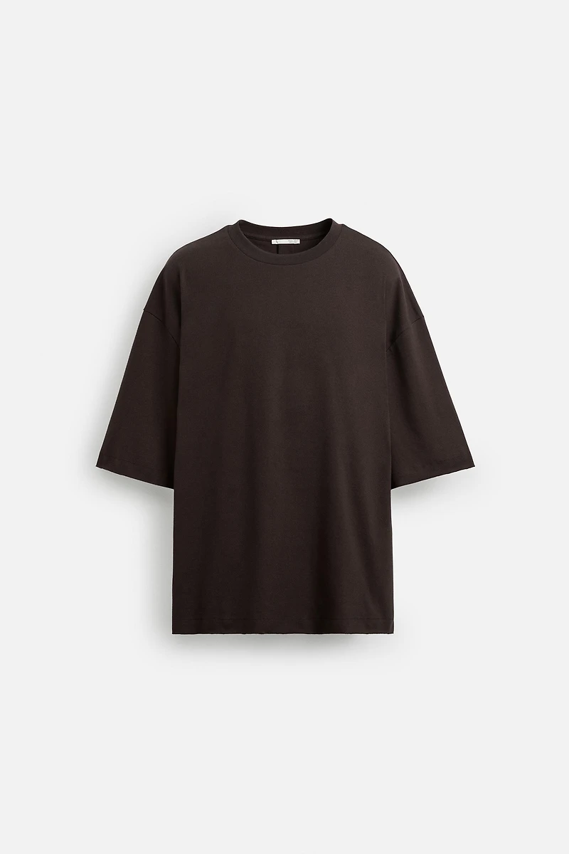 OVERSIZED FIT T-SHIRT