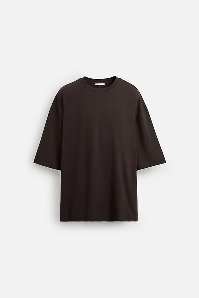 OVERSIZED FIT T-SHIRT