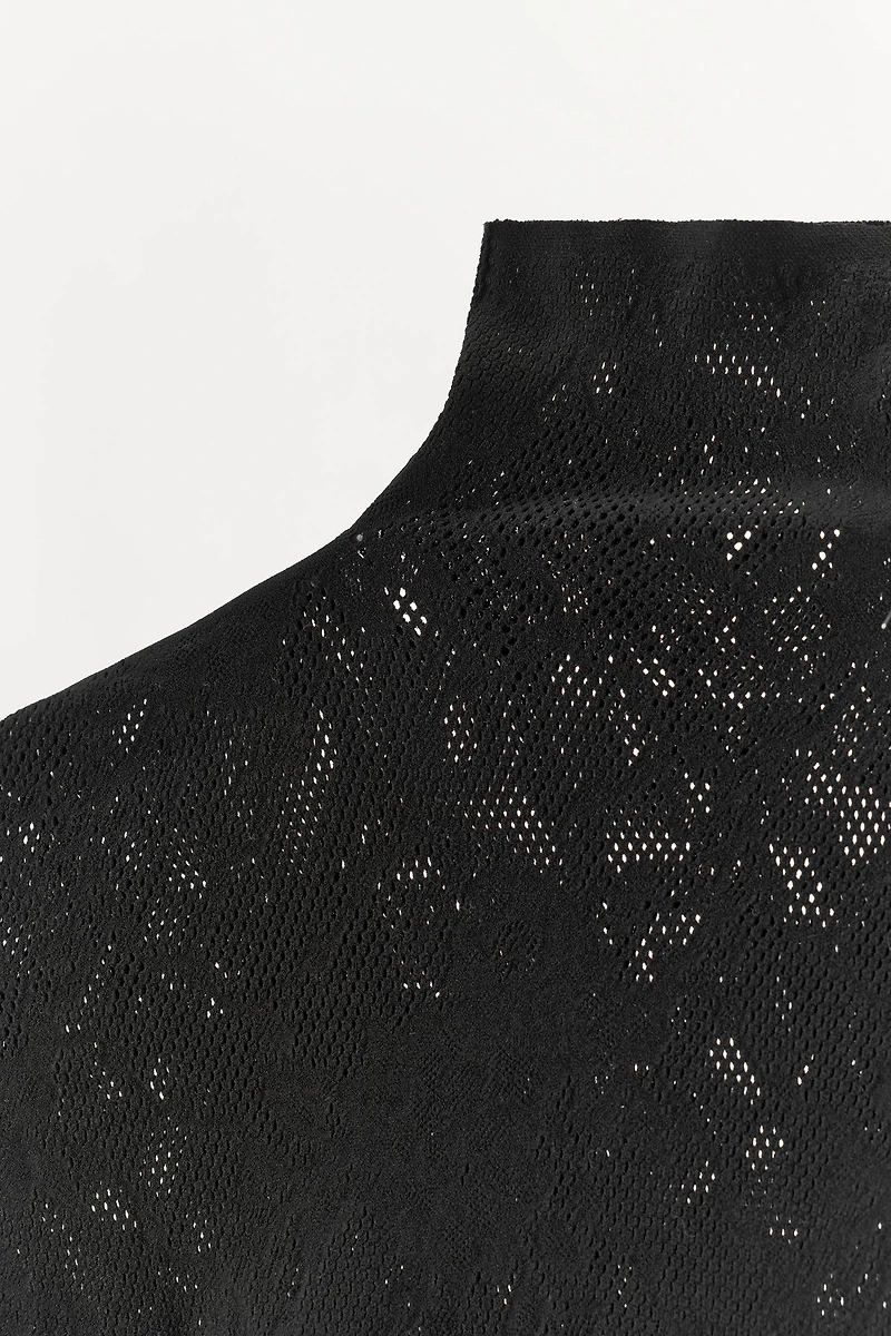 SEAMLESS LACE BODYSUIT