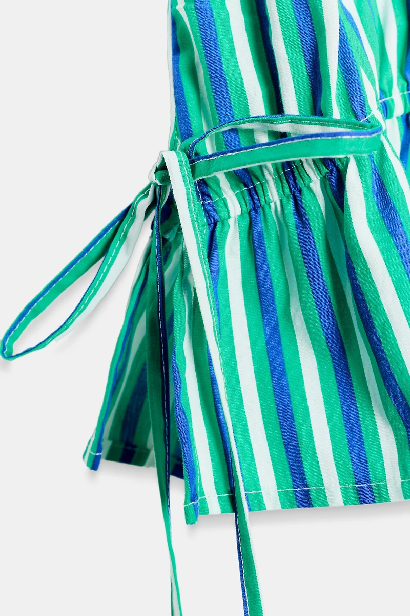 STRIPED RUFFLE TOP