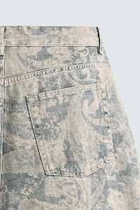 PAISLEY PRINT BAGGY FIT SHORTS