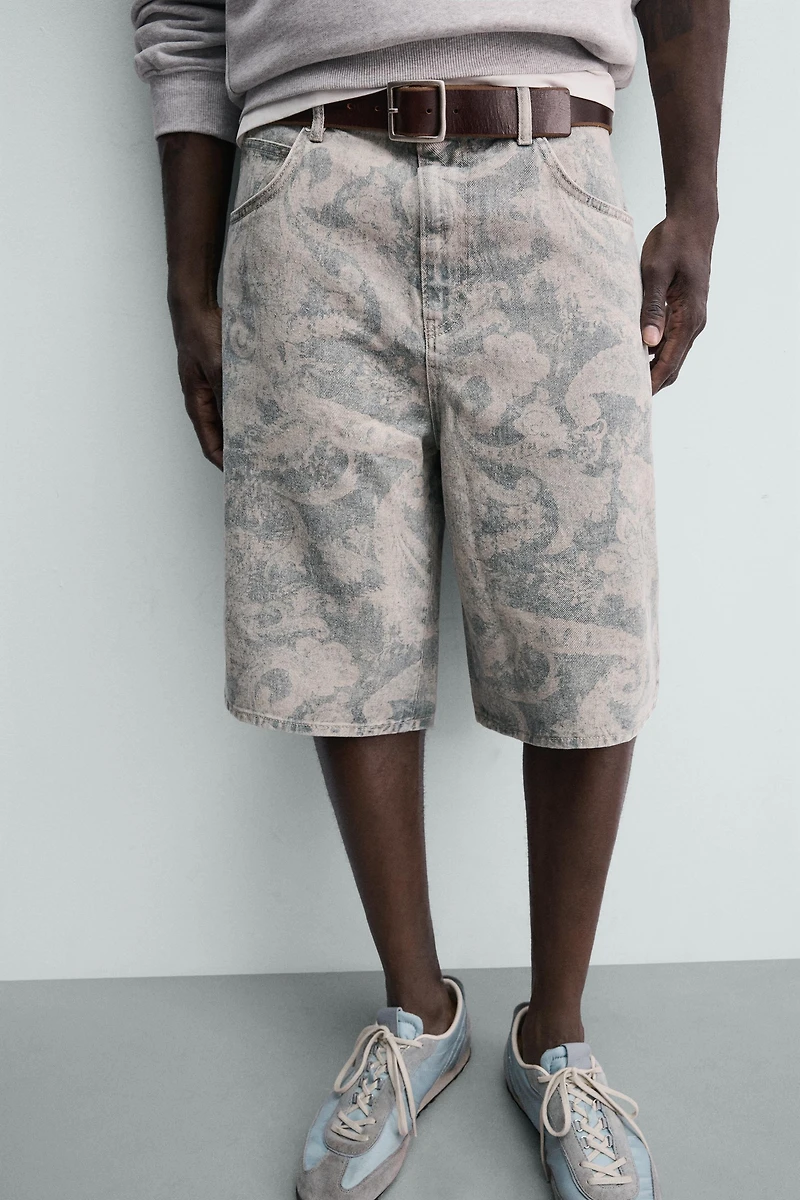 PAISLEY PRINT BAGGY FIT SHORTS
