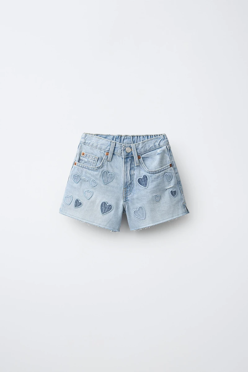 HEART PATCH DENIM SHORTS