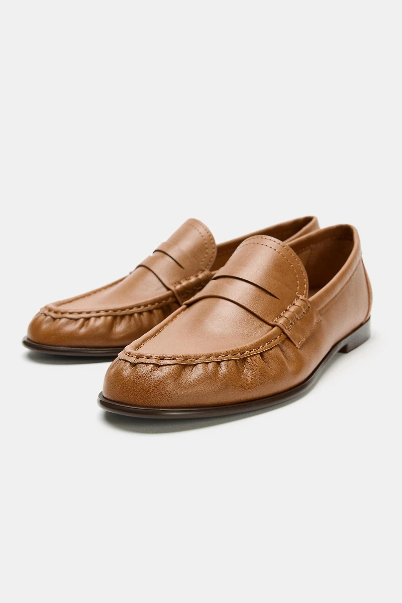 SOFT RUCHED LOAFERS