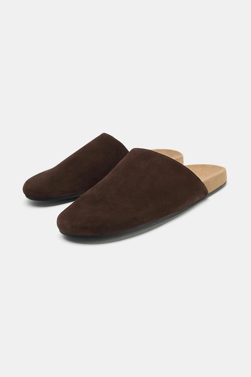 LEATHER FLAT MULES