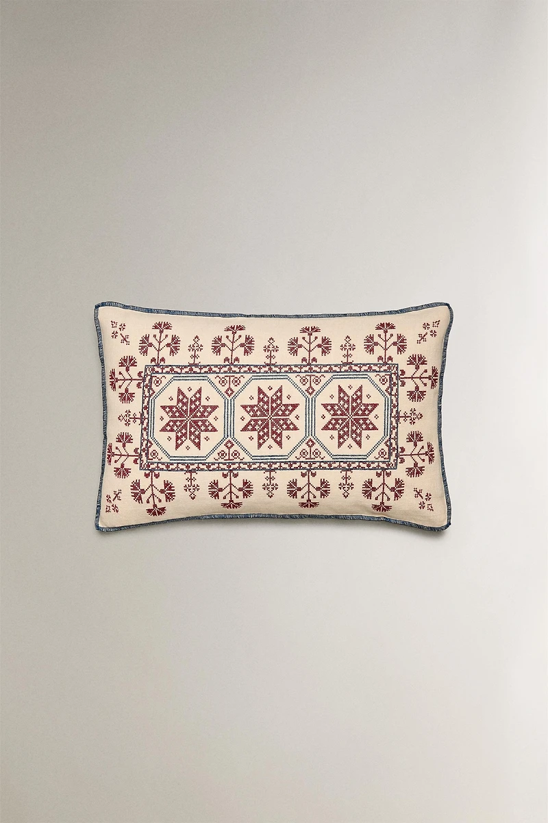 CHRISTMAS STARS RAMIE THROW PILLOW COVER