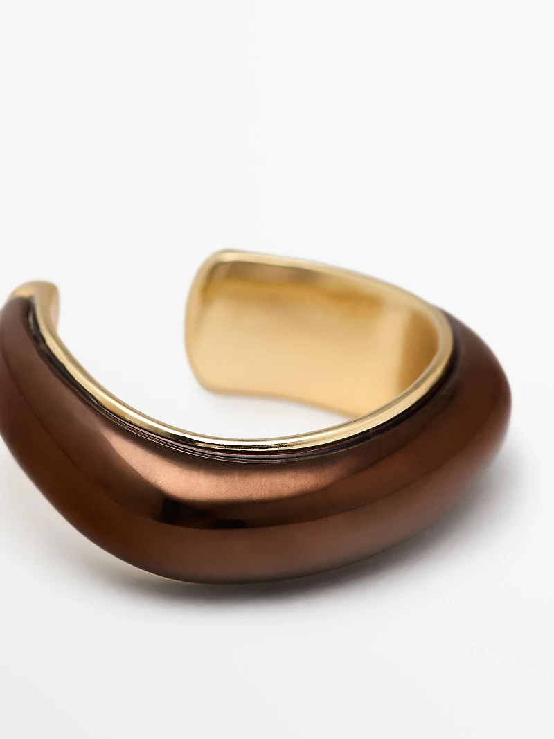 Pack of bronze-effect rings