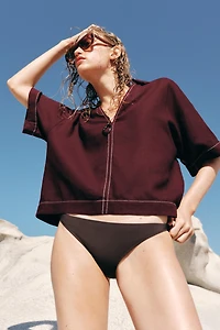 LINEN TOP WITH CONTRAST PIPING