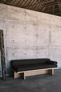 DAYBED 01