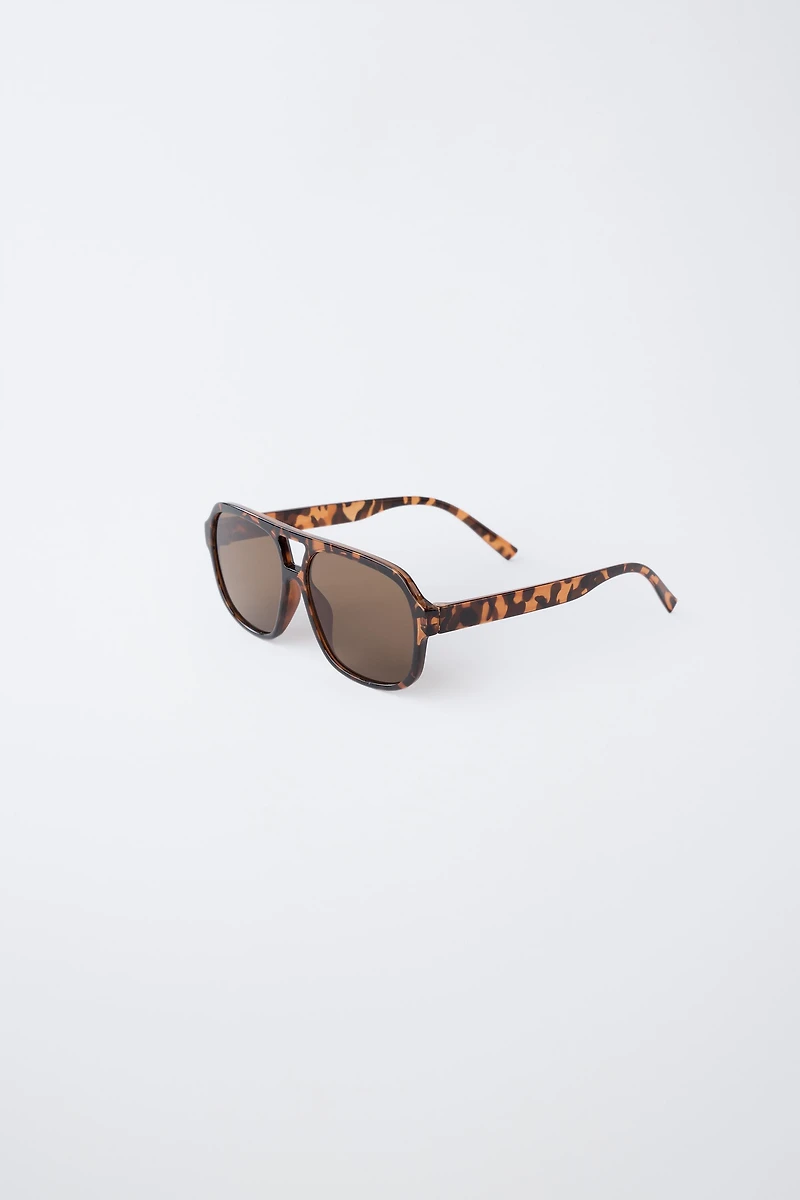 TORTOISESHELL EFFECT AVIATOR SUNGLASSES