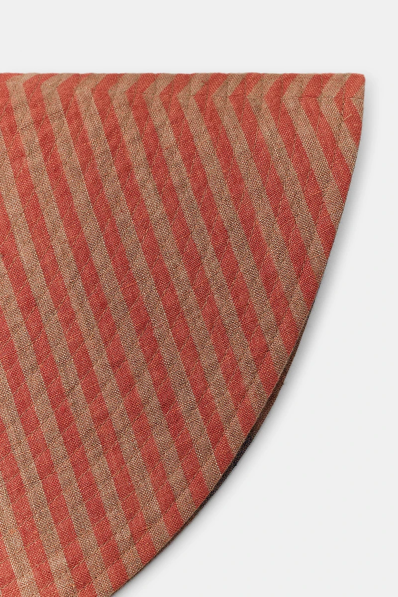 REVERSIBLE STRIPED LINEN HAT