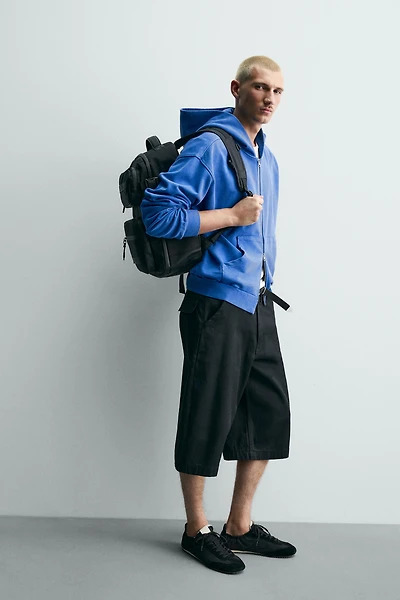MULTIPOCKET TECHNICAL BACKPACK