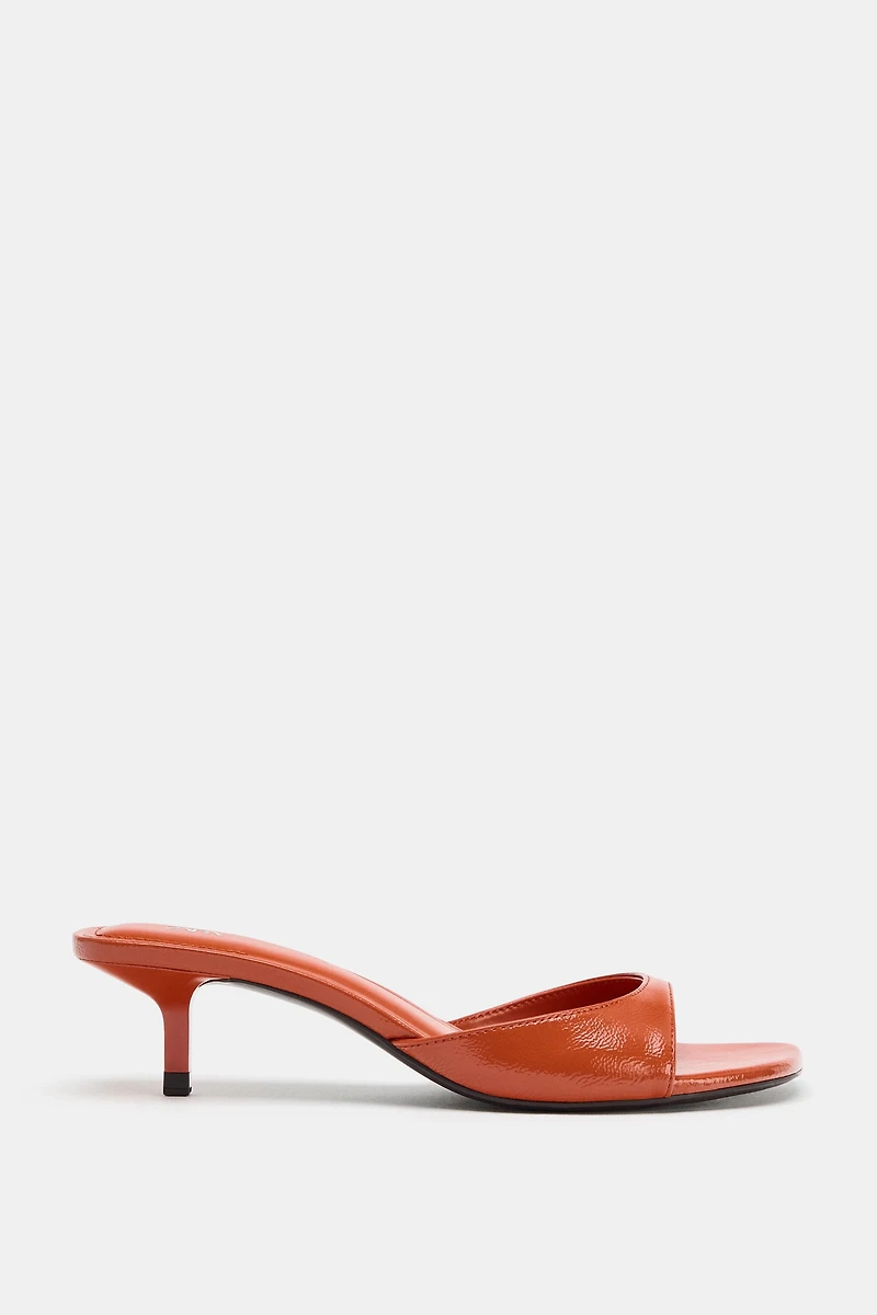 MULES SANDALES À TALONS