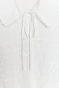 PETER PAN COLLAR BLOUSE