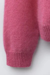 100% CASHMERE SWEATER