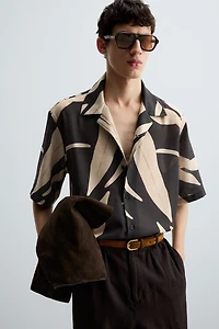 LEAF PRINT SHIRT
