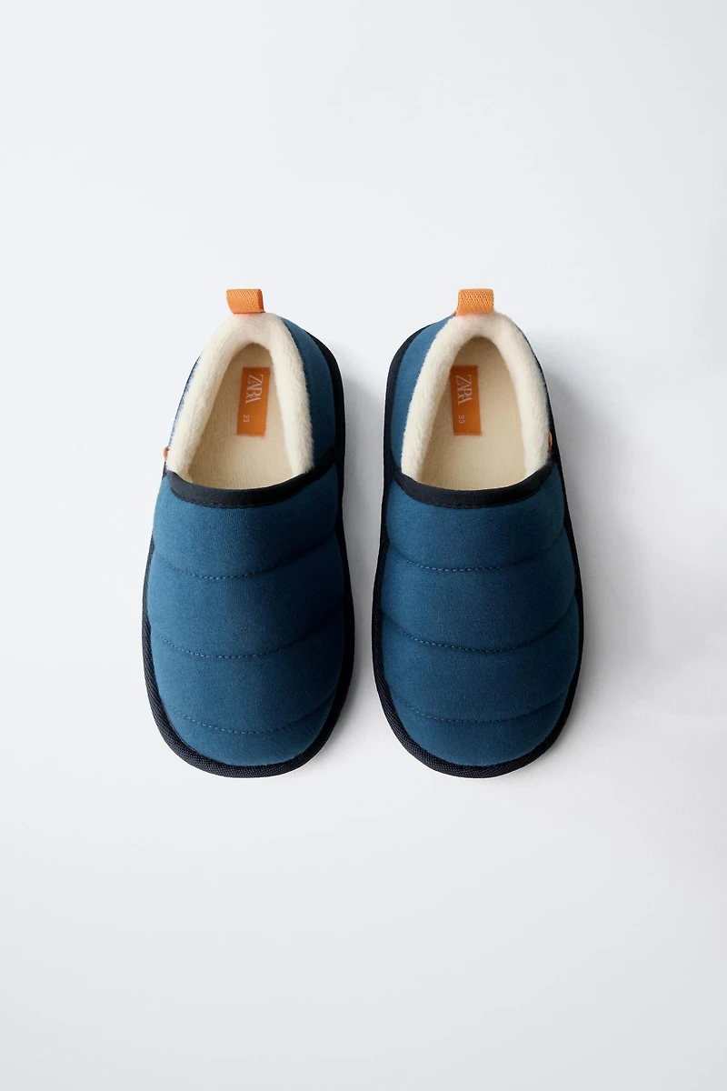 DETAIL HOME SLIPPERS