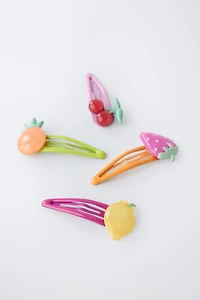 LOT DE QUATRE PINCES FRUITS
